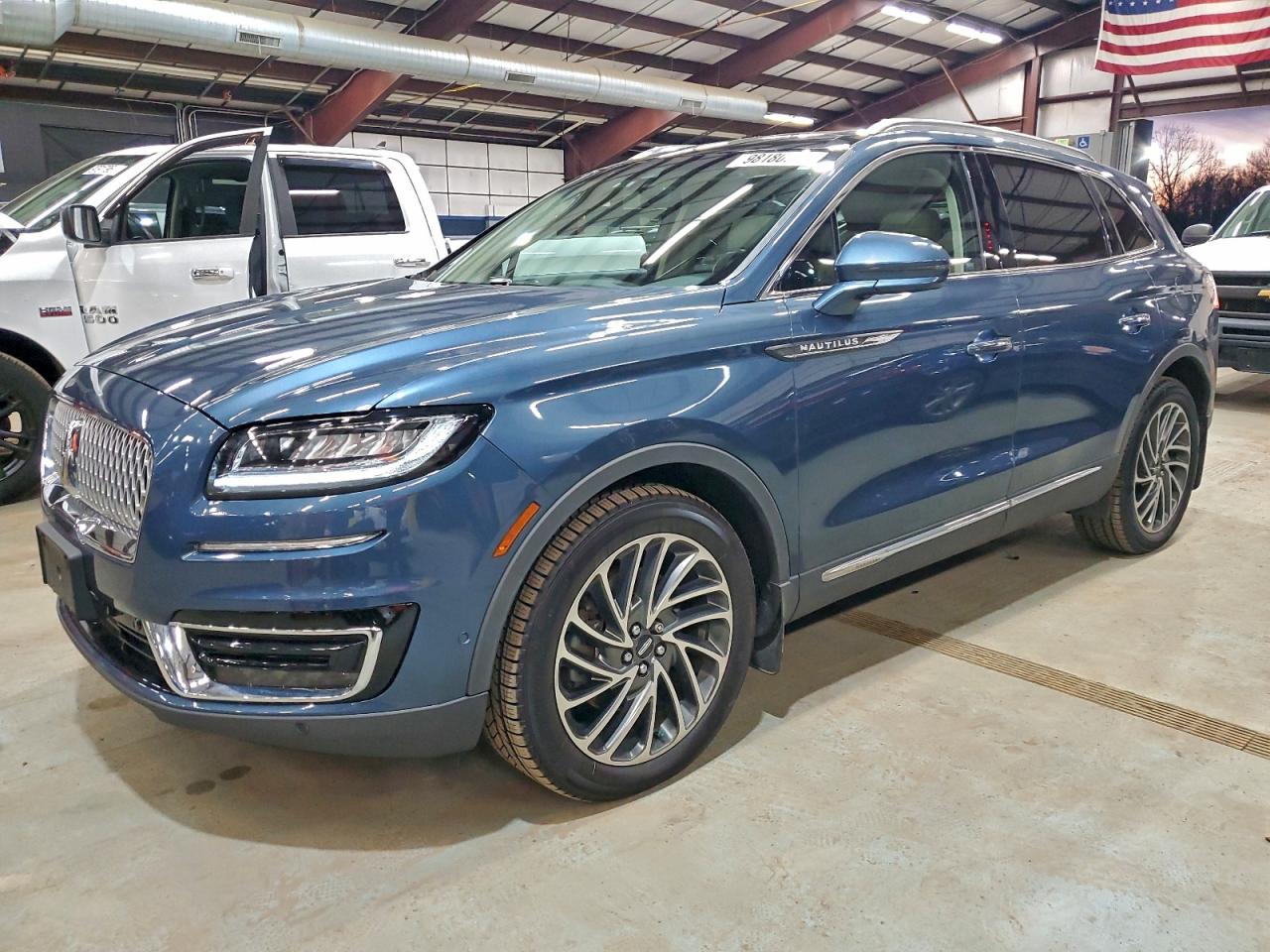 Lincoln Nautilus Reserve Image 1