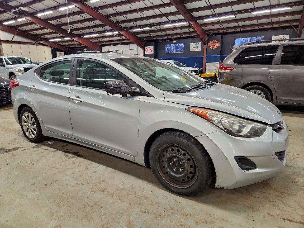 Hyundai ELANTRA Gls Image 8