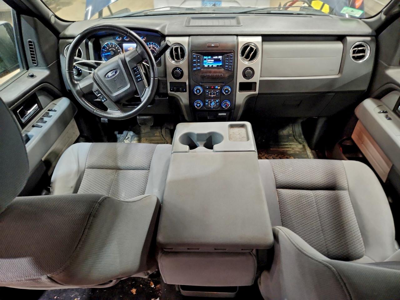 Ford F-150 Supercrew Image 9