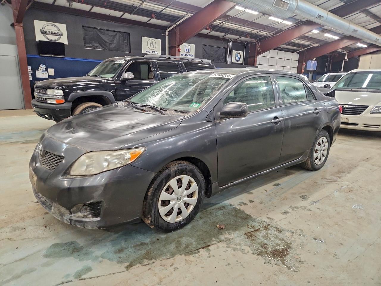 Toyota Corolla Base Image 1