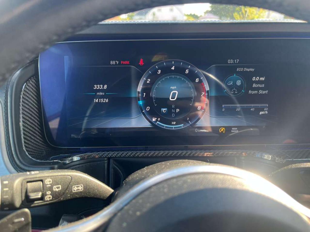 Mercedes-Benz G-Class 550 Image 4