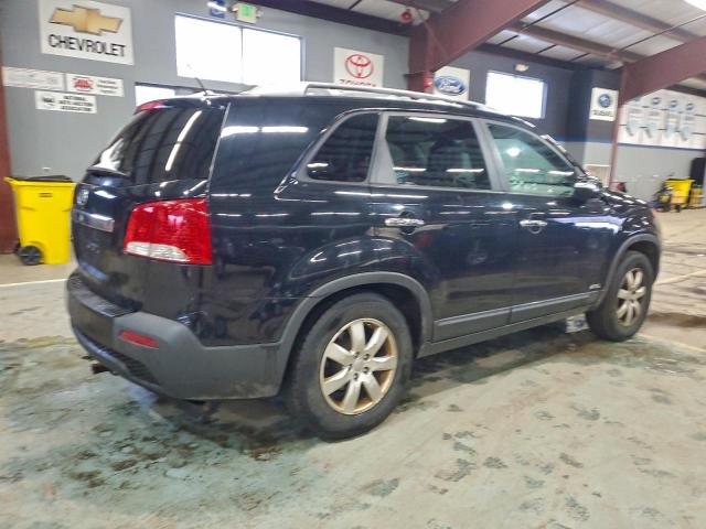 Kia Sorento Base Image 3