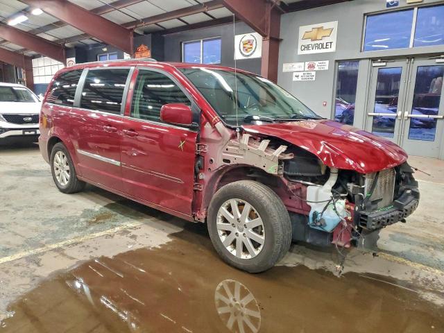 Chrysler Minivan Touring Image 10