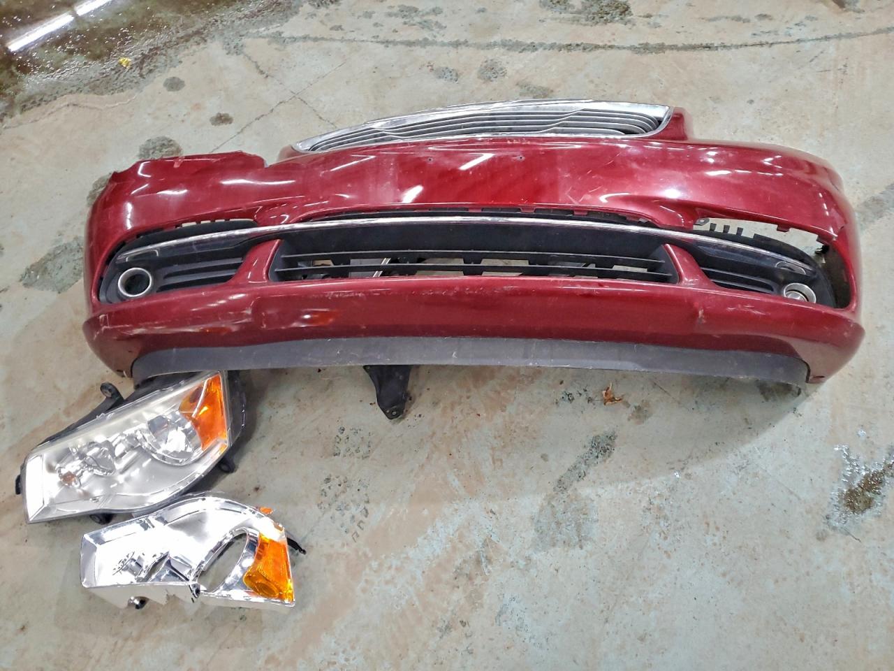 Chrysler Minivan Touring Image 7