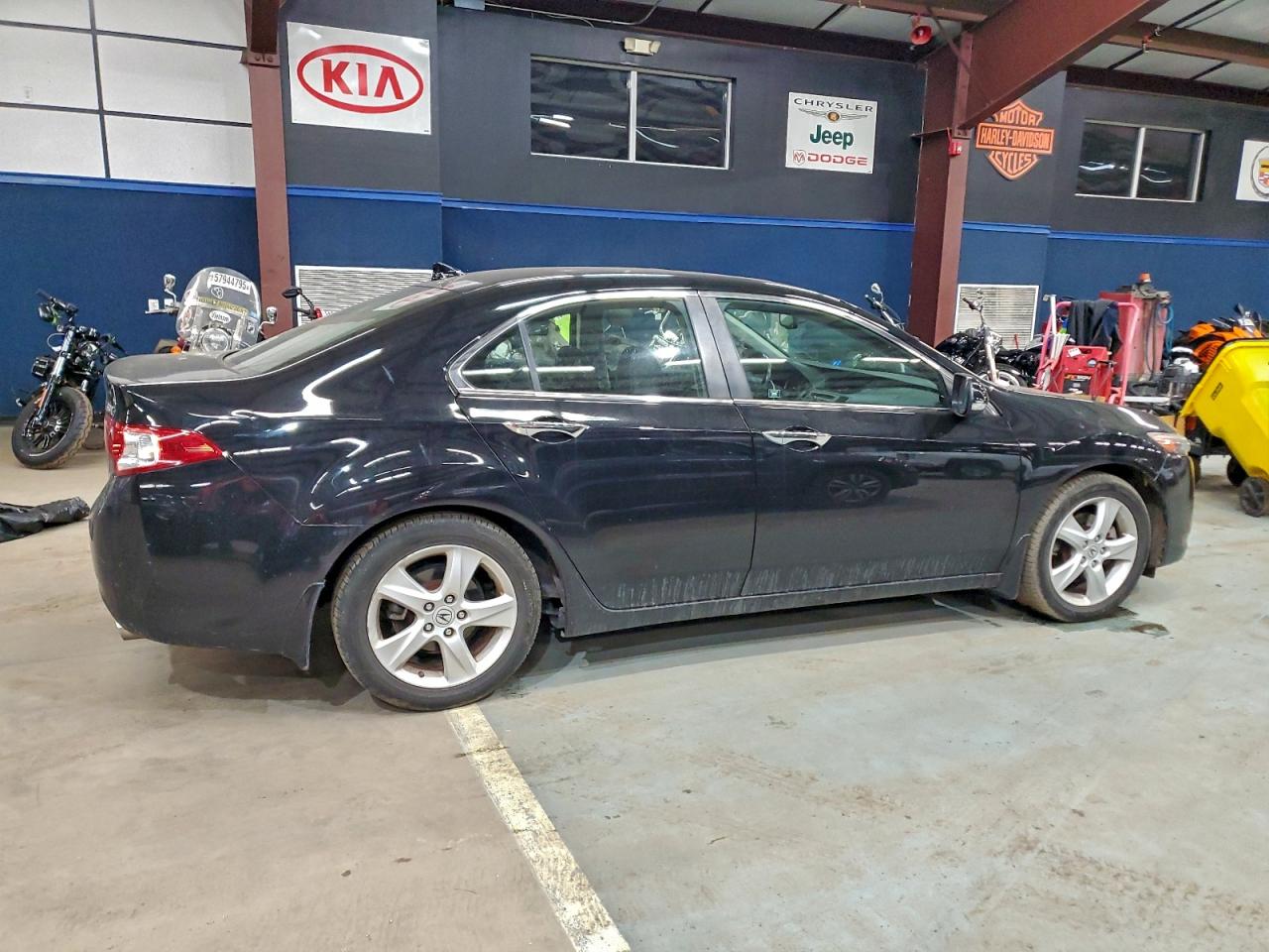 Acura TSX Image 2