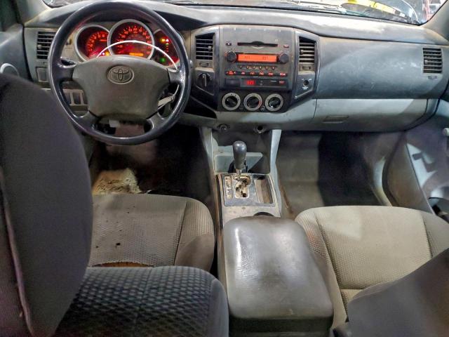Toyota Tacoma Access Cab Image 6