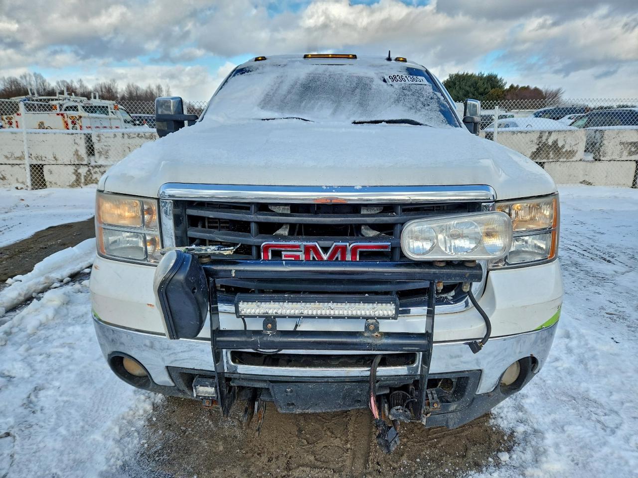 GMC Sierra K2500 Slt Image 12