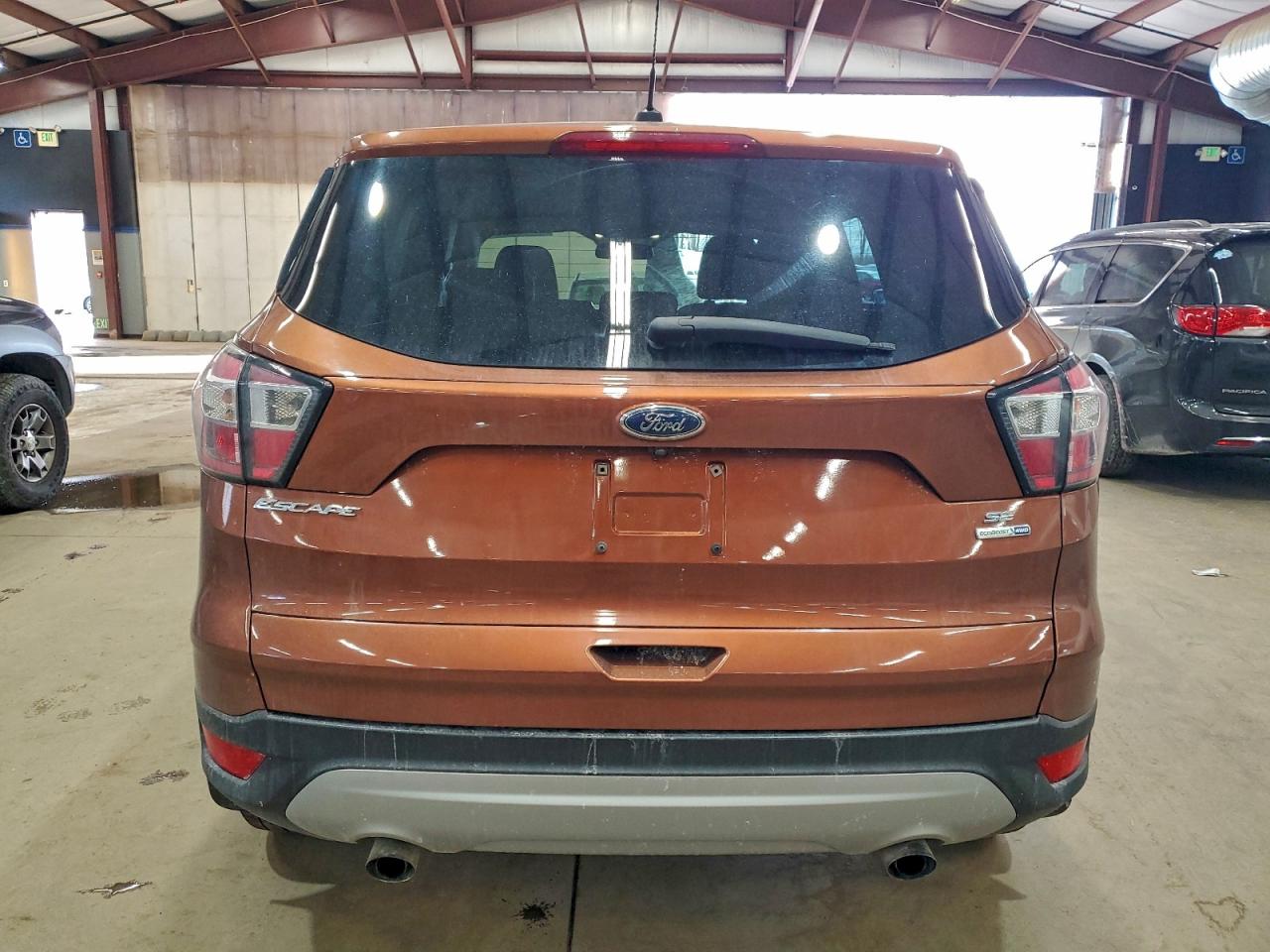 Ford Escape Se Image 8
