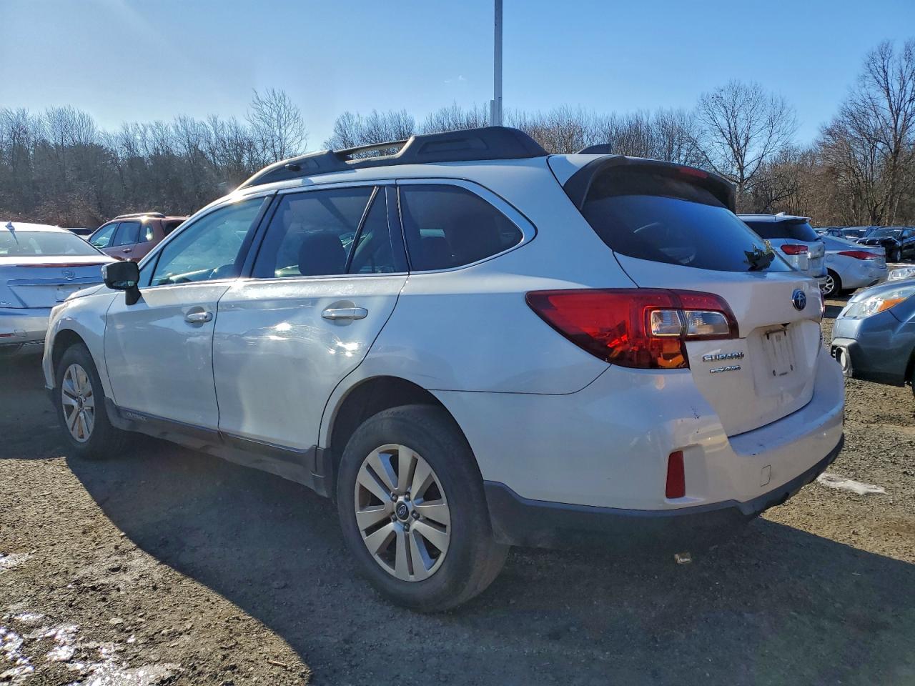 Subaru Outback 2.5i Premium Image 6