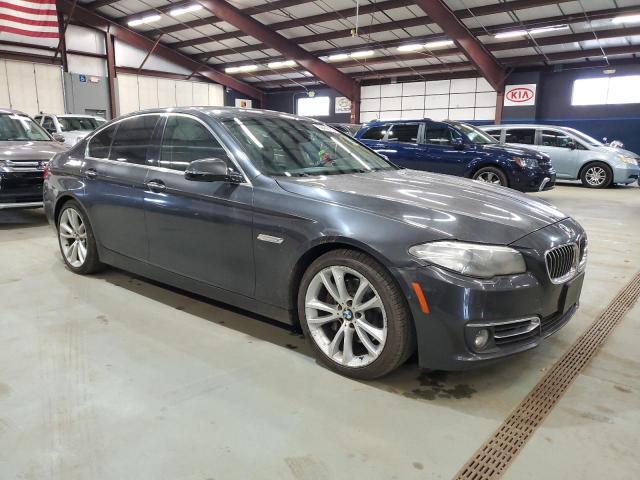 BMW 5 Series Xi Image 10