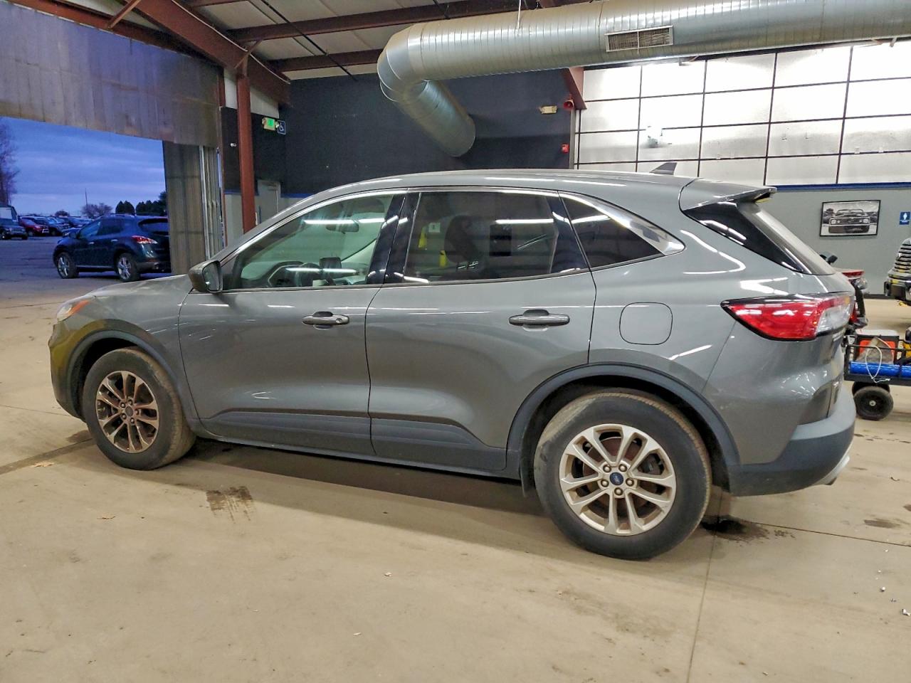 Ford Escape Se Image 9