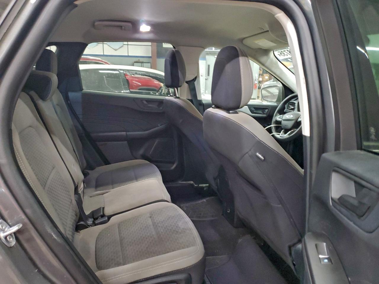 Ford Escape Se Image 10