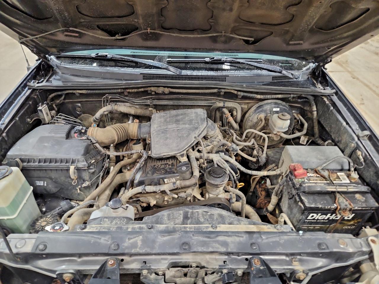 Toyota Tacoma Access Cab Image 6