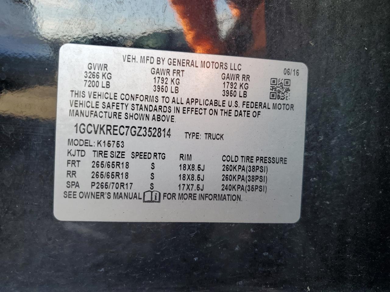 Chevrolet Silverado K1500 Lt Image 9