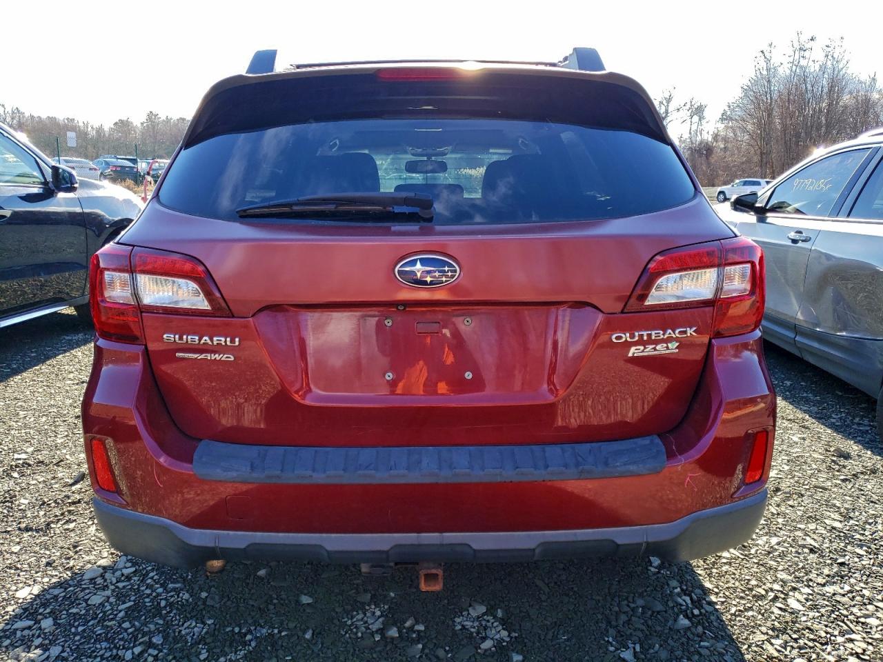 Subaru Outback 2.5i Limited Image 4