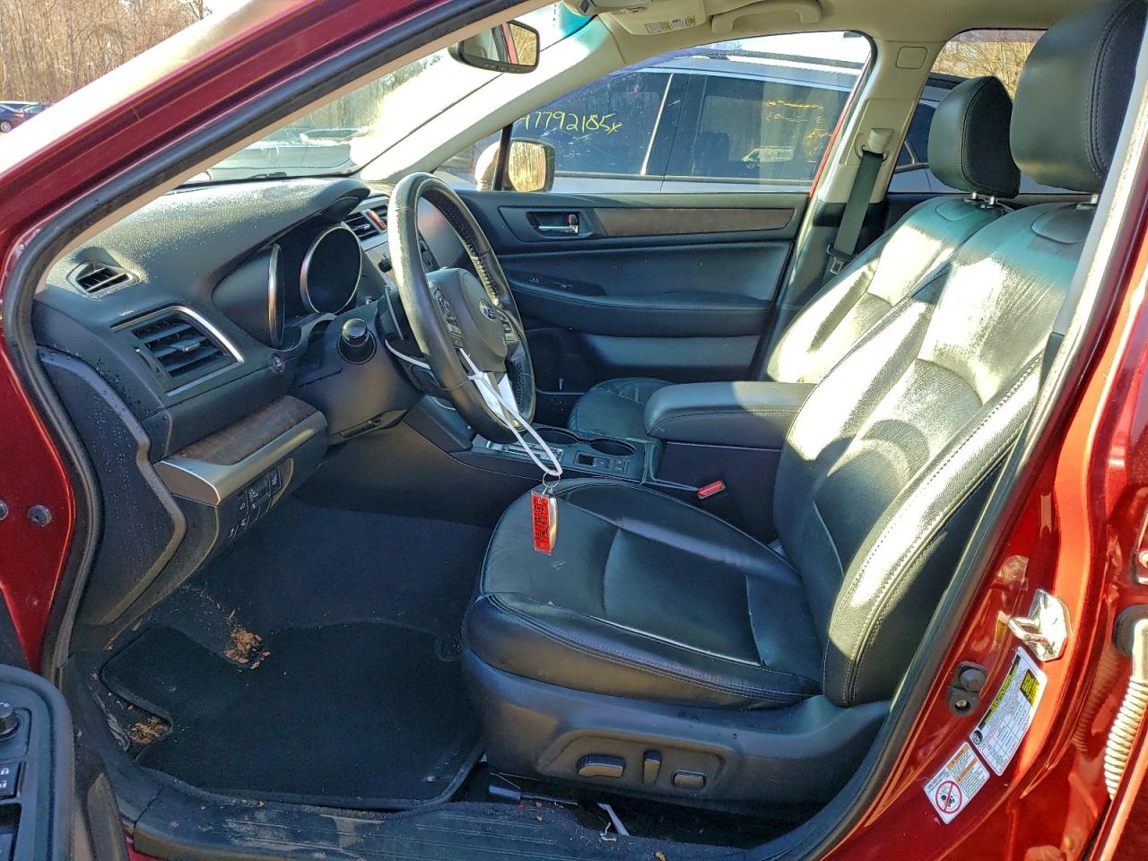 Subaru Outback 2.5i Limited Image 7