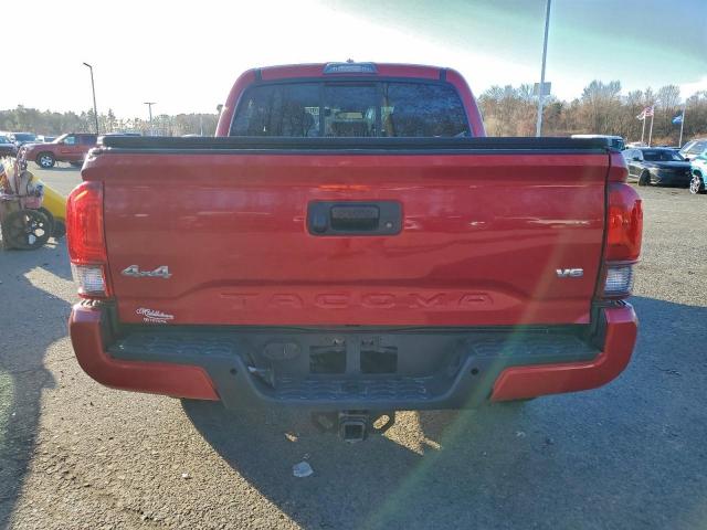 Toyota Tacoma Double Cab Image 2