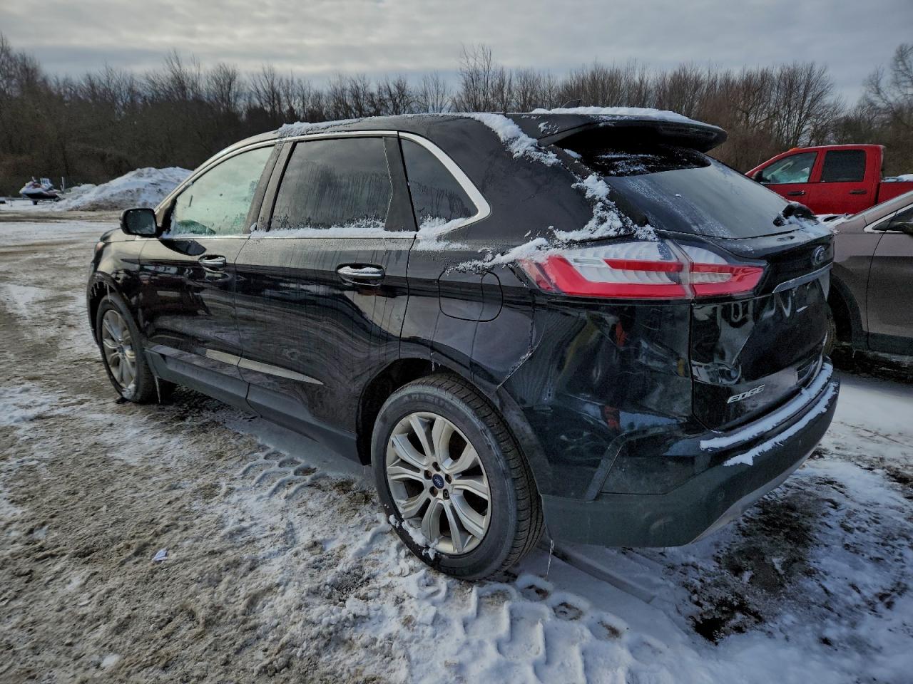 Ford Edge Titanium Image 2