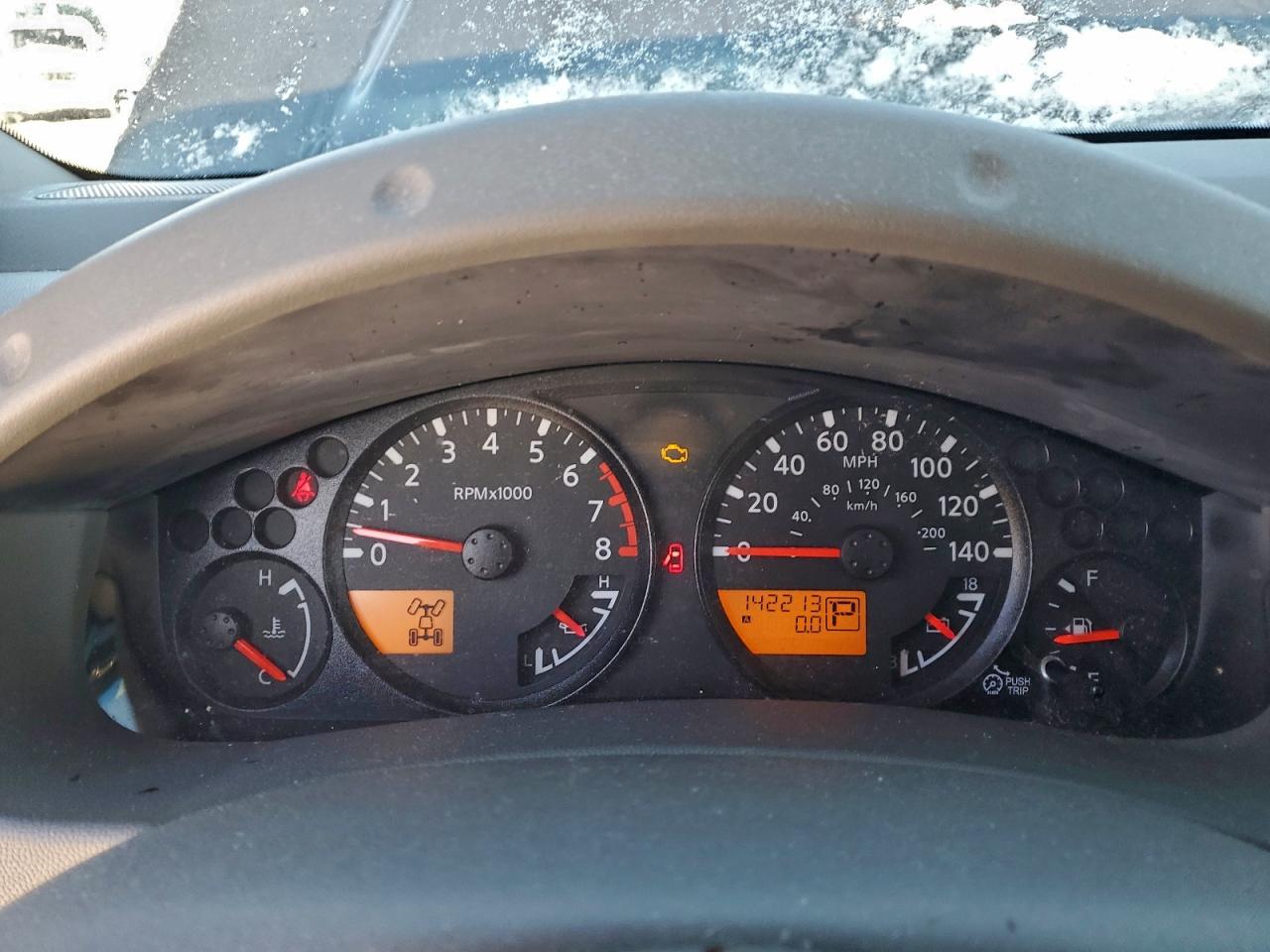 Nissan Frontier S Image 9