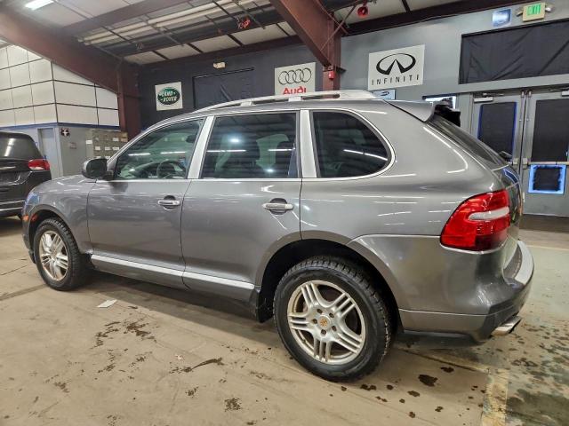 Porsche Cayenne S Image 3