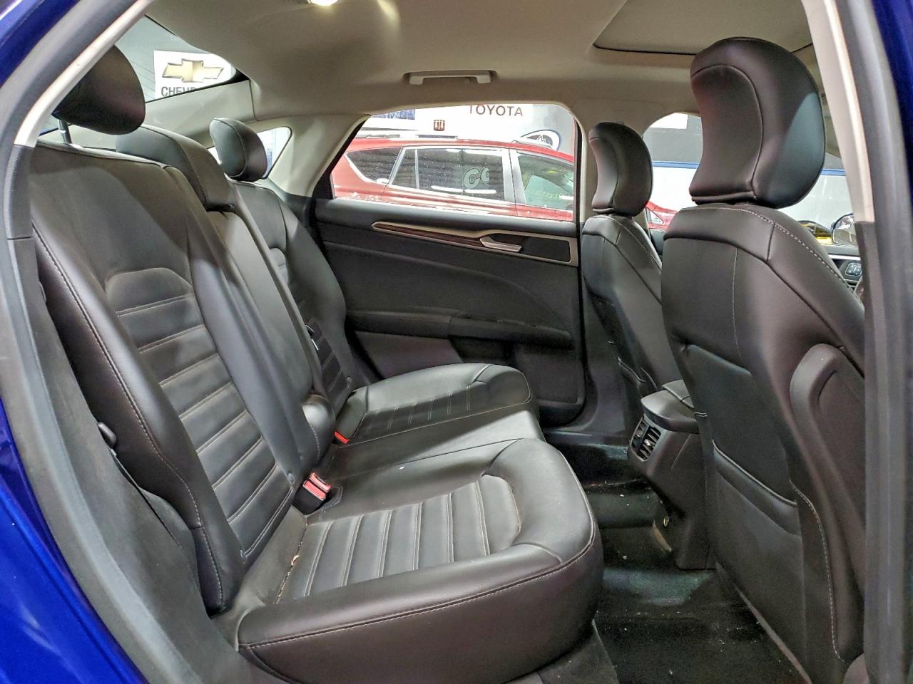 Ford Fusion Se Image 4