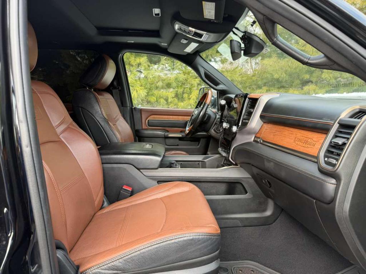 Ram 3500 Longhorn Image 15