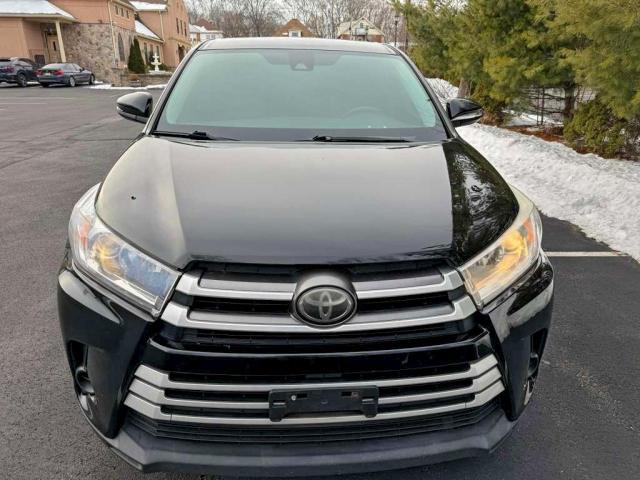 Toyota Highlander Le Image 12
