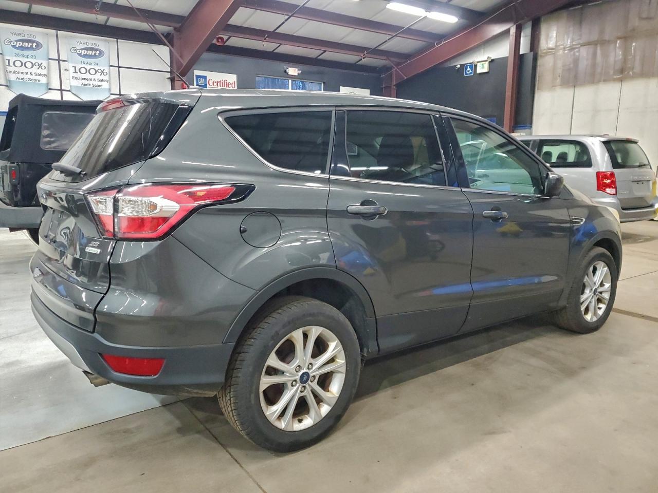 Ford Escape Se Image 9