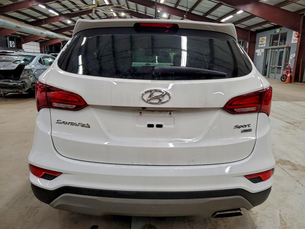 Hyundai SANTA FE Image 6