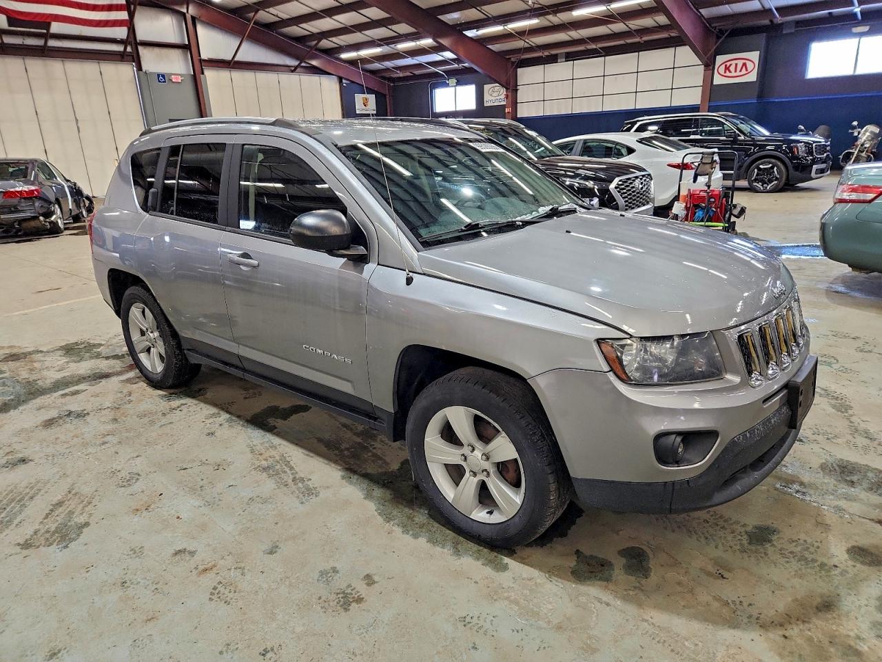 Jeep Compass Sport Image 8