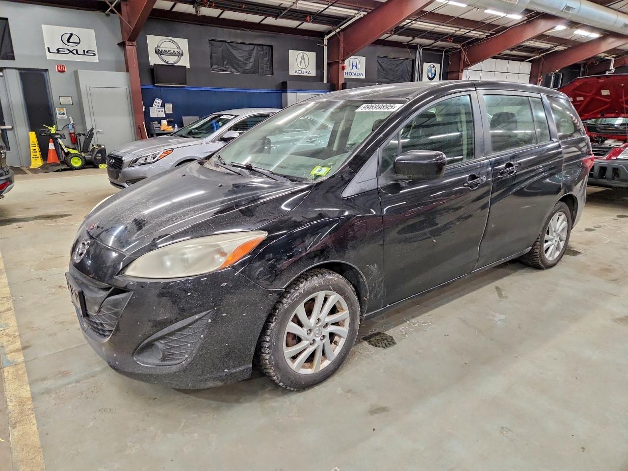 Mazda 5 Image 1
