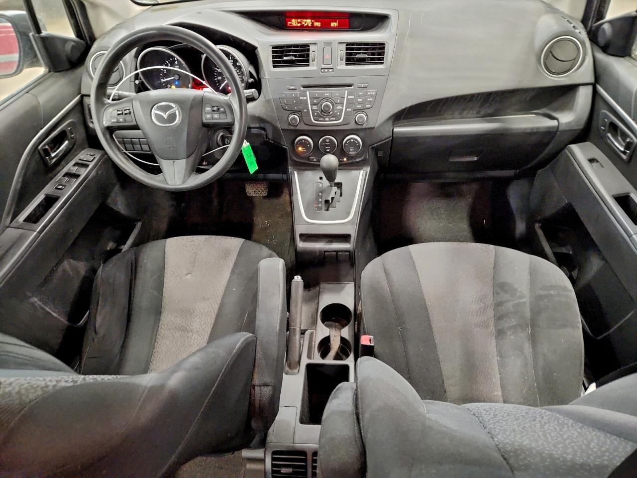 Mazda 5 Image 3