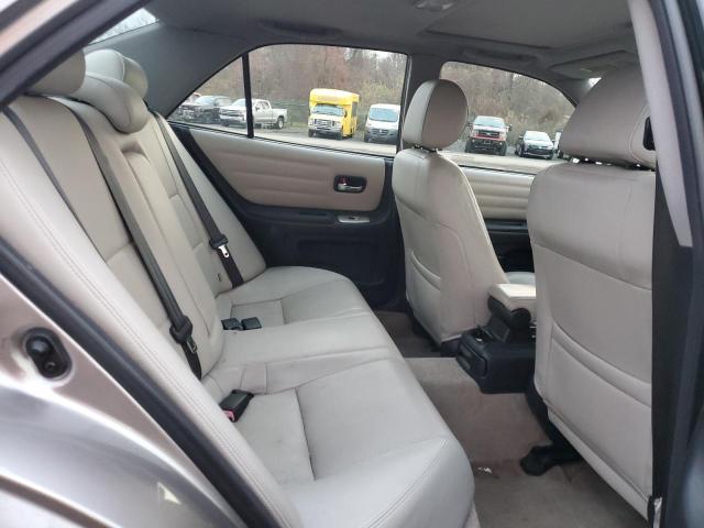 Lexus Is 300 Image 10