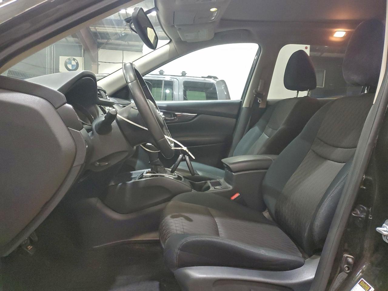 Nissan Rogue Sv Image 9