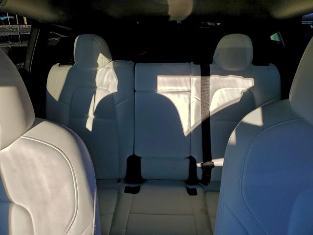 Tesla Model Y Image 9