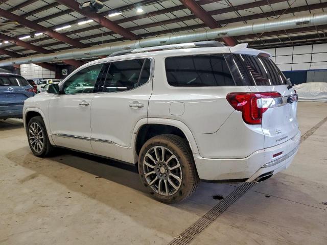 GMC Acadia Denali Image 5