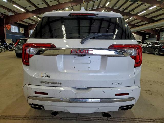 GMC Acadia Denali Image 10