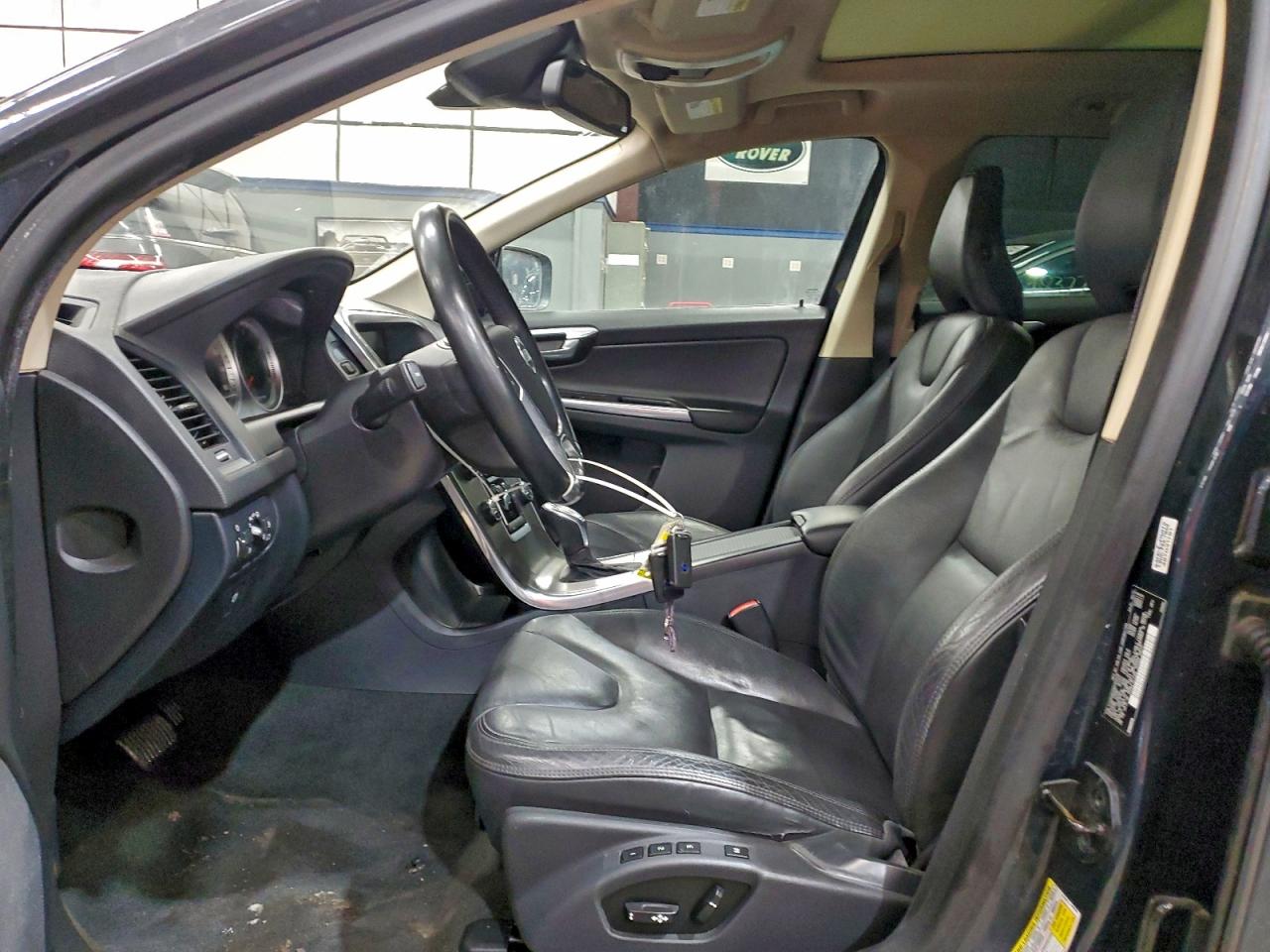 Volvo XC60 3.2 Image 6