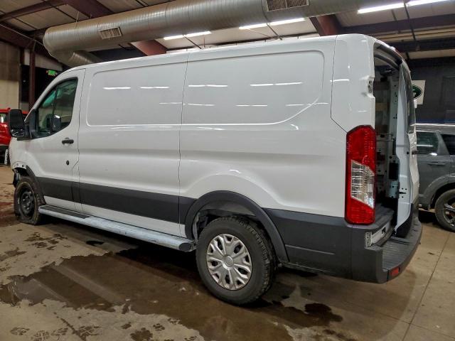 Ford Transit T-250 Image 12