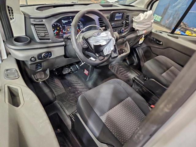 Ford Transit T-250 Image 14