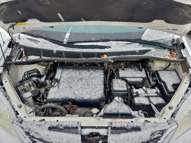 Toyota Sienna Le Image 3