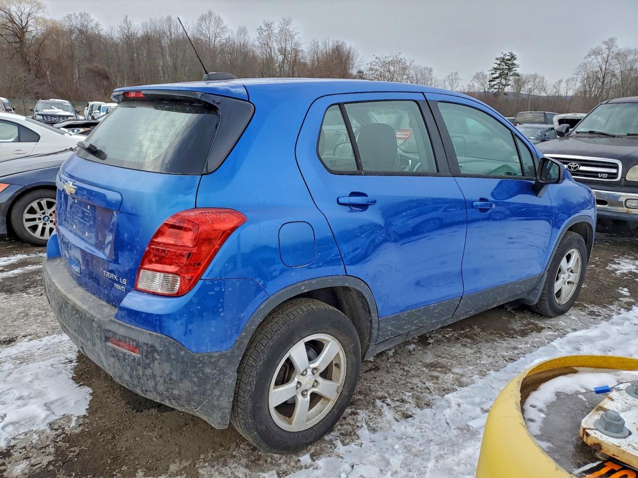 Chevrolet Trax 1ls Image 2