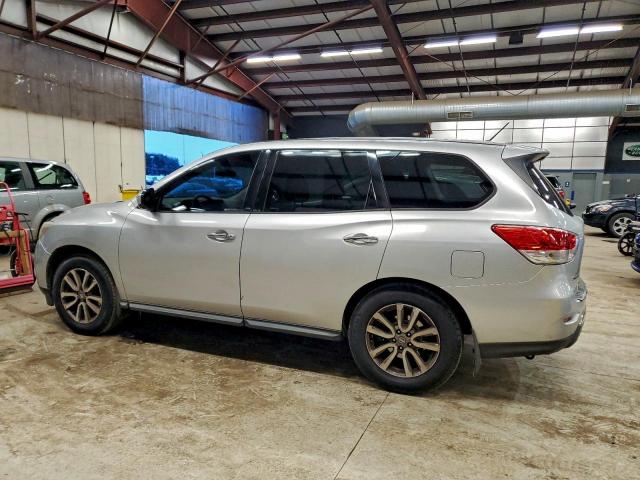 Nissan Pathfinder S Image 10