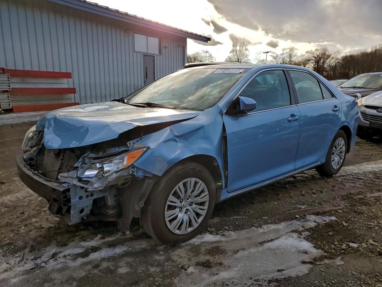 Toyota Camry L Image 1