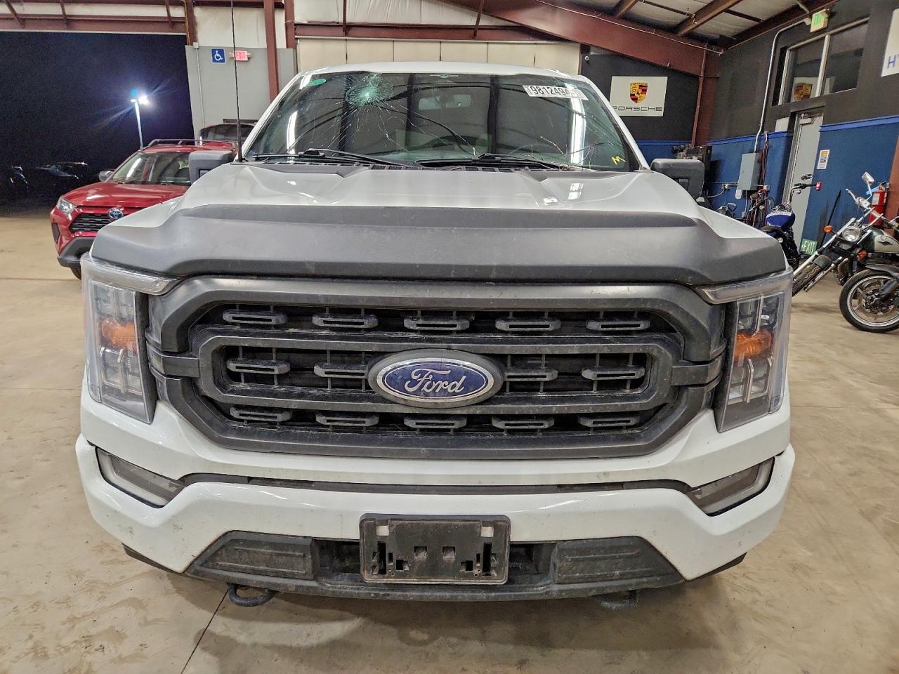 Ford F-150 Supercrew Image 2