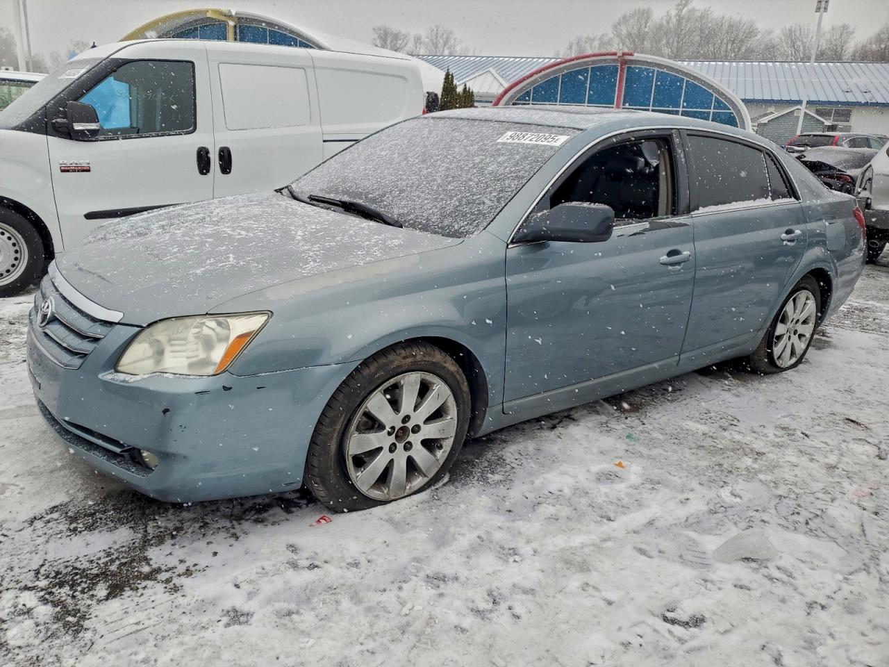 Toyota Avalon Xl Image 1