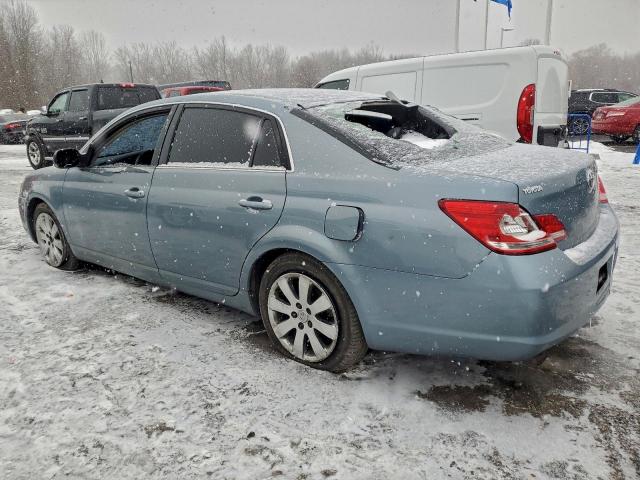 Toyota Avalon Xl Image 2