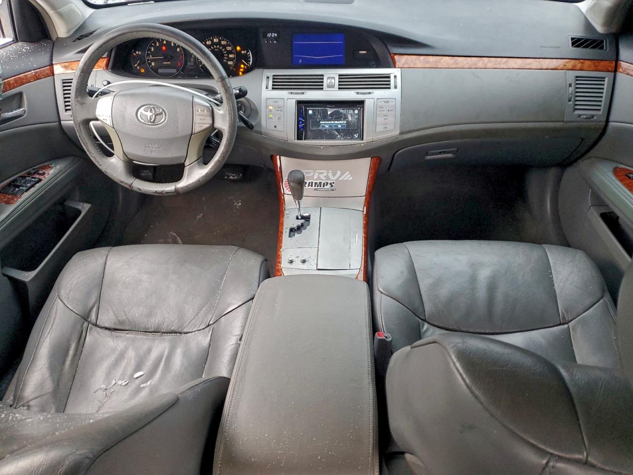 Toyota Avalon Xl Image 12