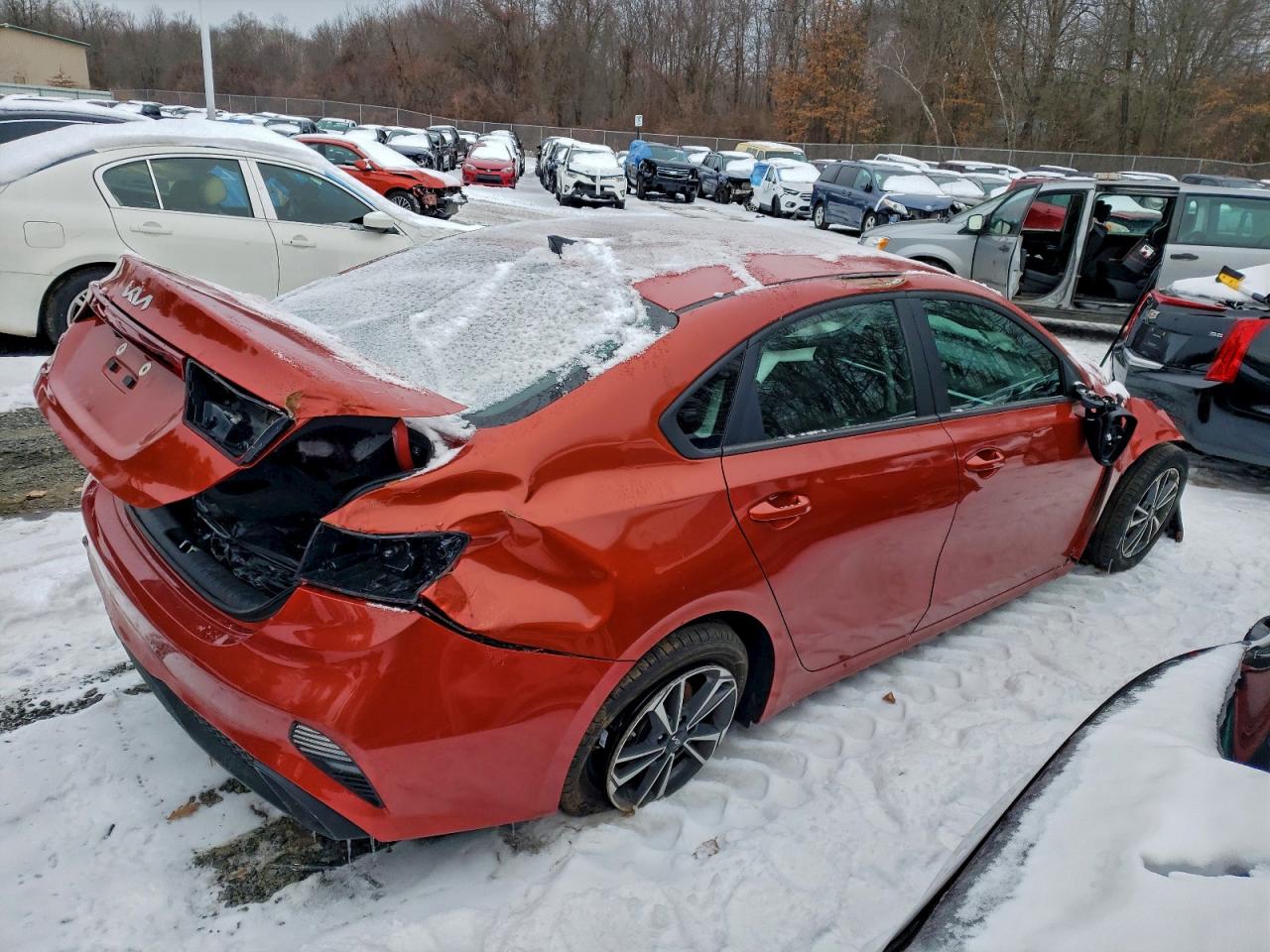 Kia Forte Lx Image 2