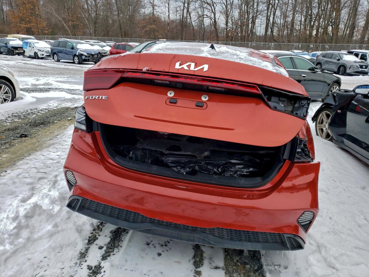 Kia Forte Lx Image 8